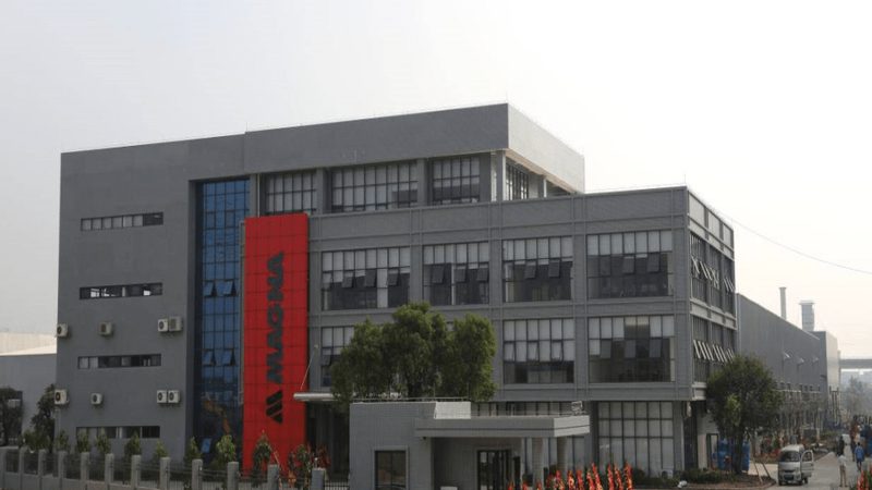 优质加盟代理的背后，往往是一家实力雄厚的供应商。以下是一些考察供应商实力的要点：